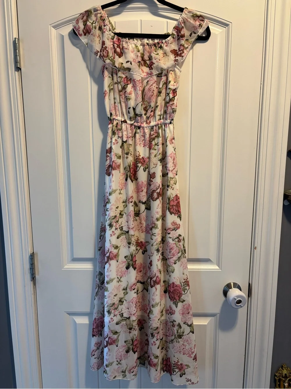 Peyton Bre Pink Floral Maxi Dress